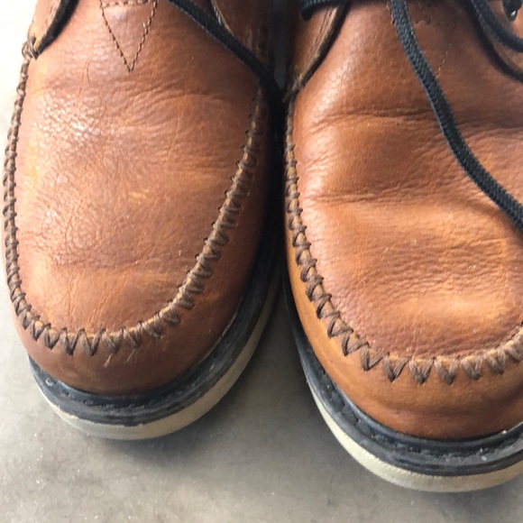 TOMS Pull On Waterproof Leather Chukka Boots - Picture 2 of 4
